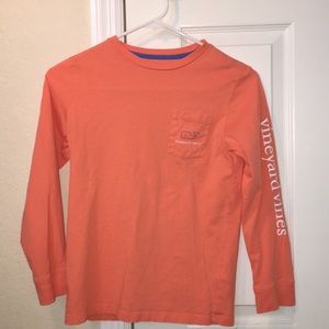 Coral VineyardVines long sleeve shirt!!